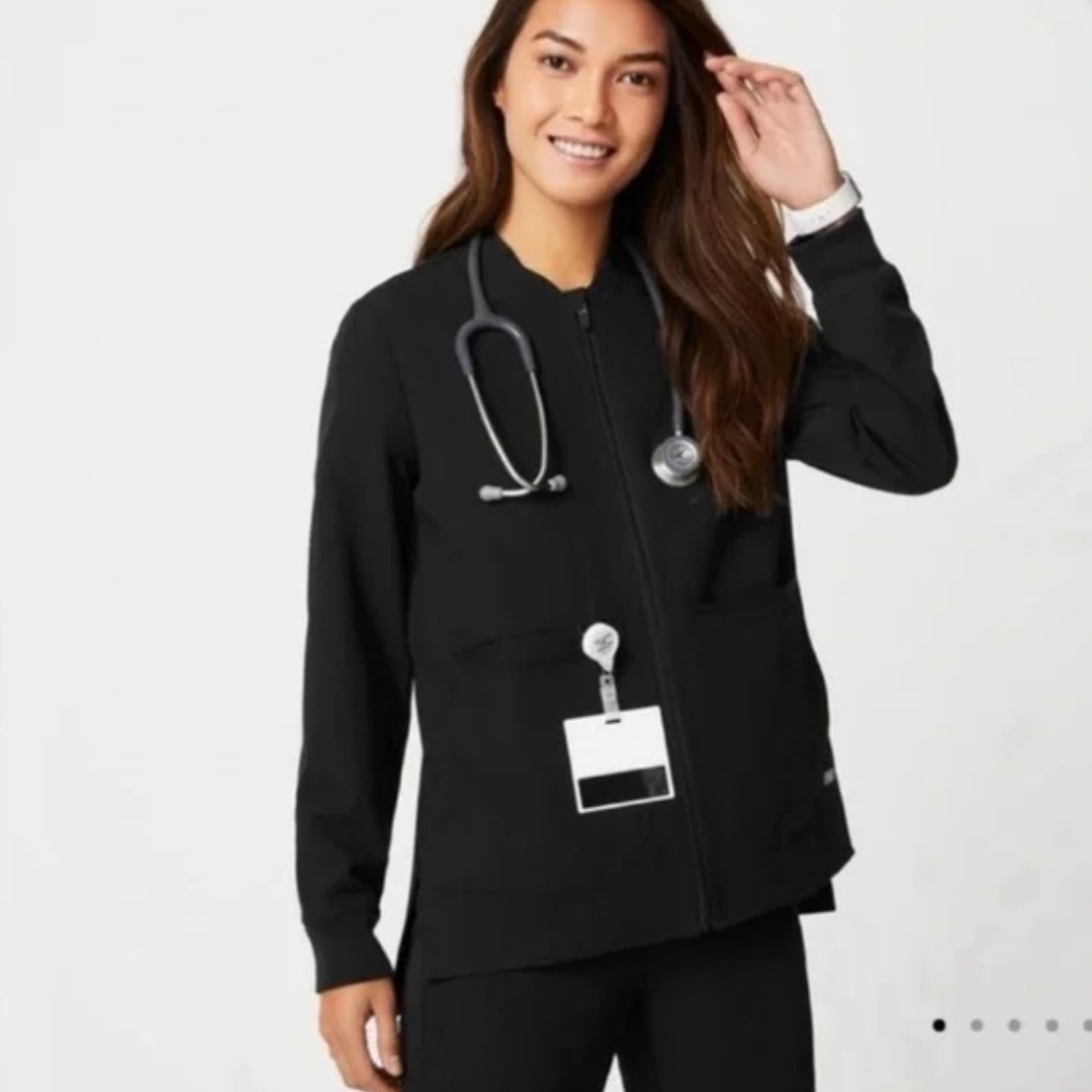 FIGS SCRUBS Bellery Jacket, New with Tags, Size Small & Black